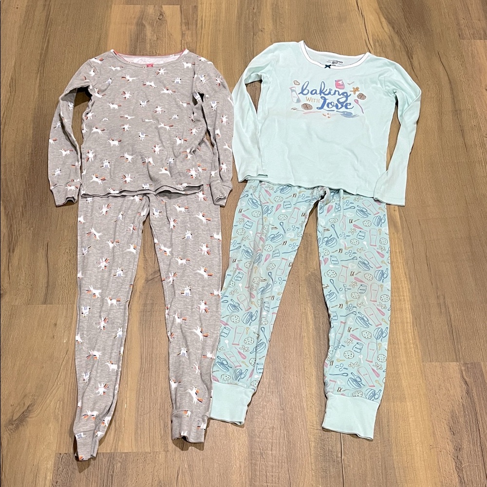 Bundle of 2 size 10 girls pajamas